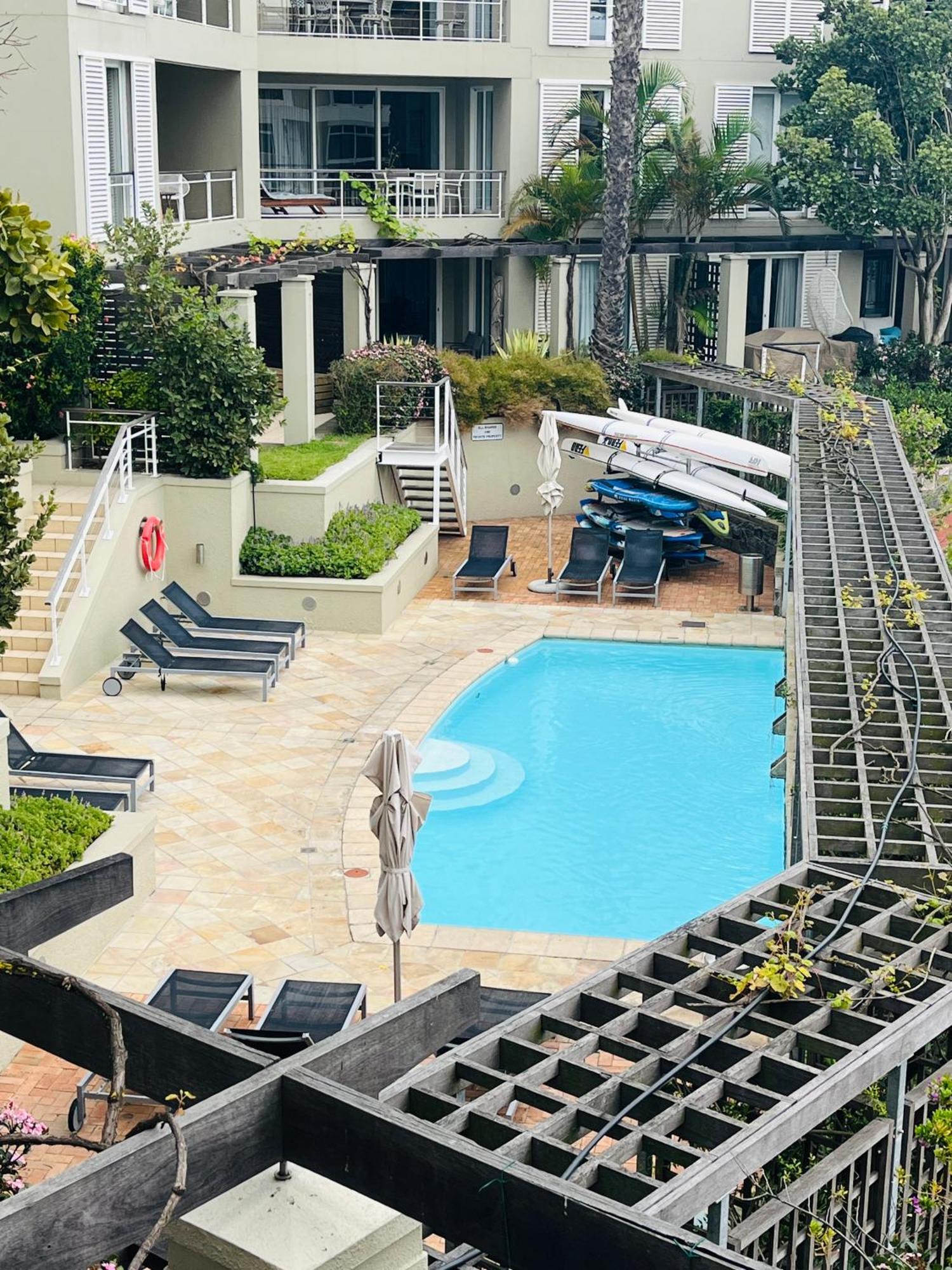Luxurious Secure V&a Waterfront Apartment *